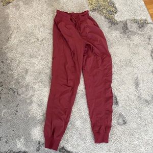 Lululemon dance studio jogger